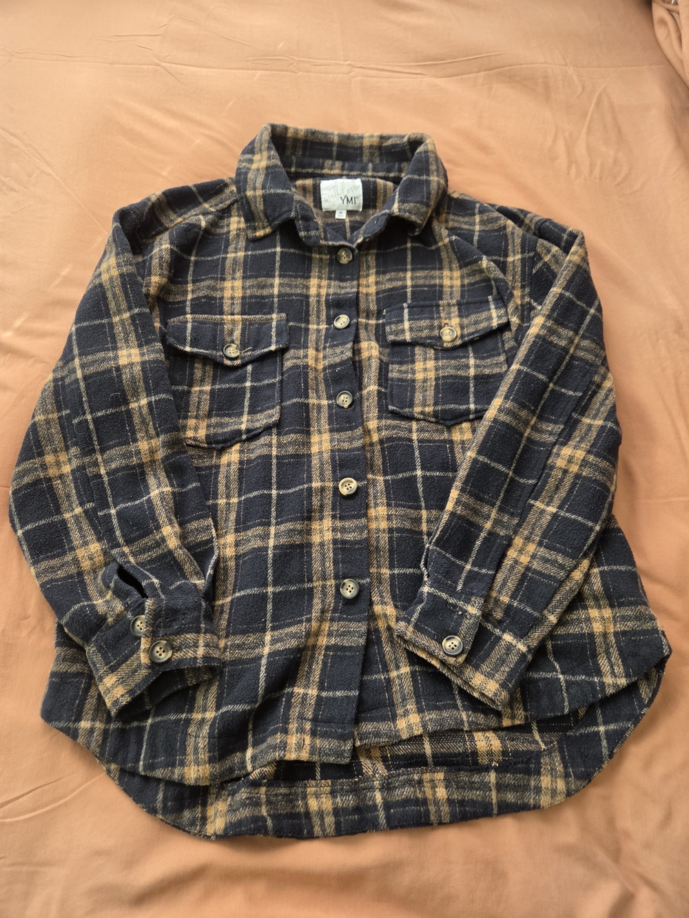 Oversized Flannel - Picture 3 of 4